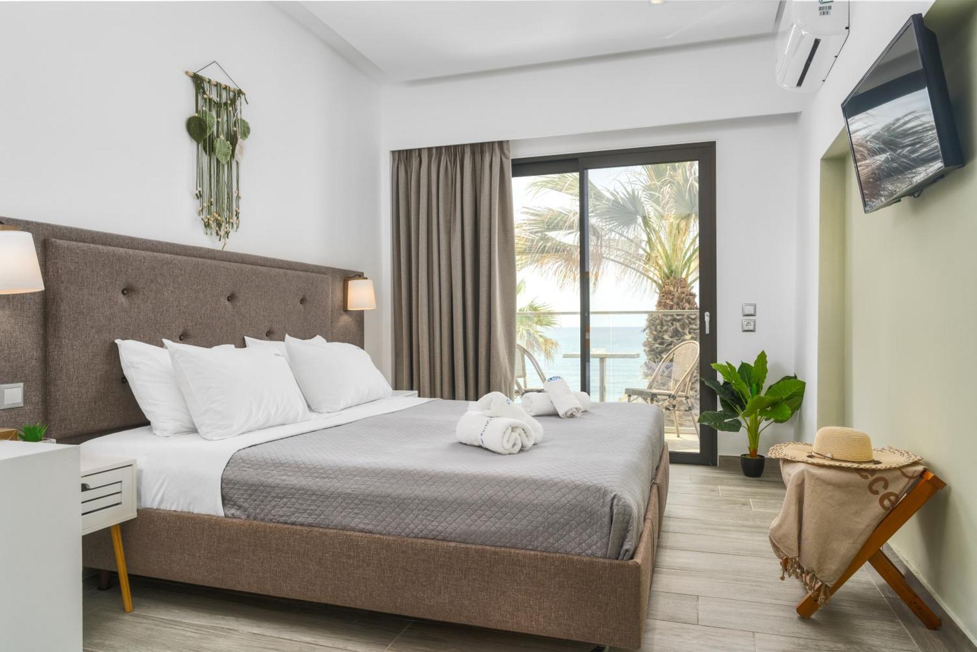 Crystal Beach Hotel Kalamaki  Ngoại thất bức ảnh