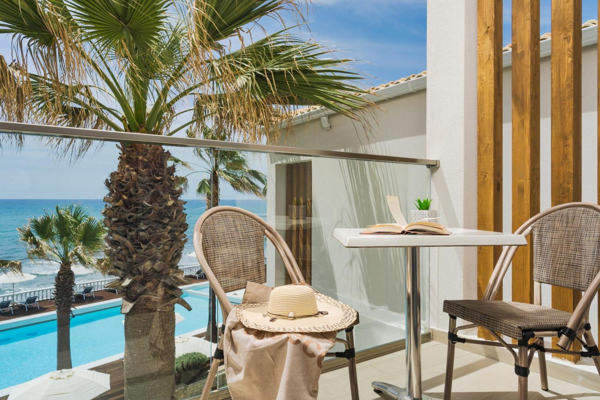 Crystal Beach Hotel Kalamaki  Ngoại thất bức ảnh